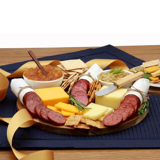 GBDS; Classic Epicurean Meat & Cheese Charcuterie Board; Category:Gift Baskets; Image:1